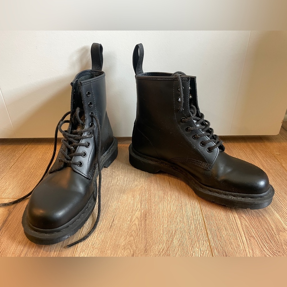 Doc Martens 1460 Mono CLASSIC COMBAT BOOT - Picture 3 of 9
